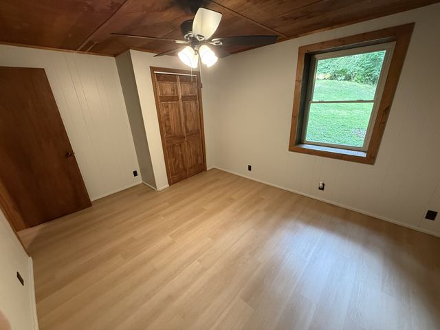 1081 Savely Rd, Pegram, TN 37143