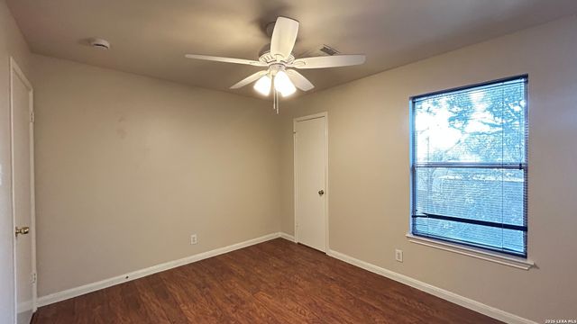 69 LOCKSPRING, San Antonio, TX 78254