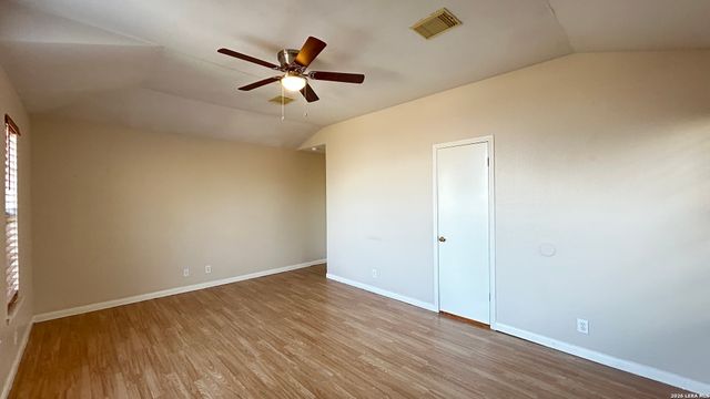 69 LOCKSPRING, San Antonio, TX 78254