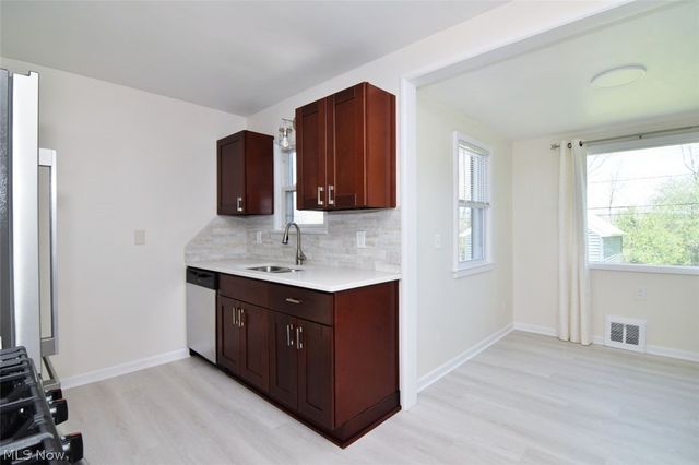 20919 Hansen Road, Maple Heights, OH 44137