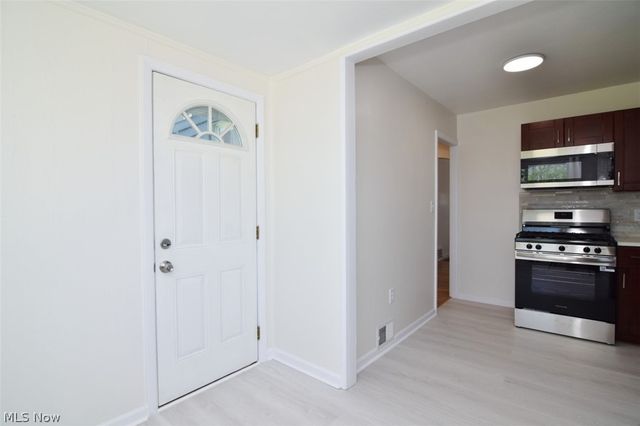 20919 Hansen Road, Maple Heights, OH 44137