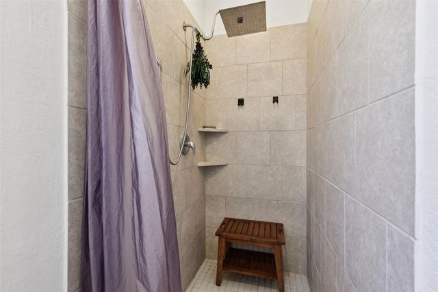 9058 Bowie RDG, Seguin, TX 78155