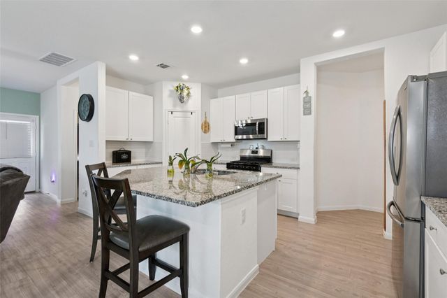 9058 Bowie RDG, Seguin, TX 78155