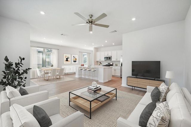 2209B Cornfield DR, Pflugerville, TX 78660