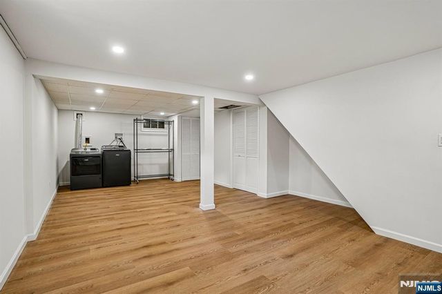509 Ramapo Valley Road, Oakland, NJ 07436