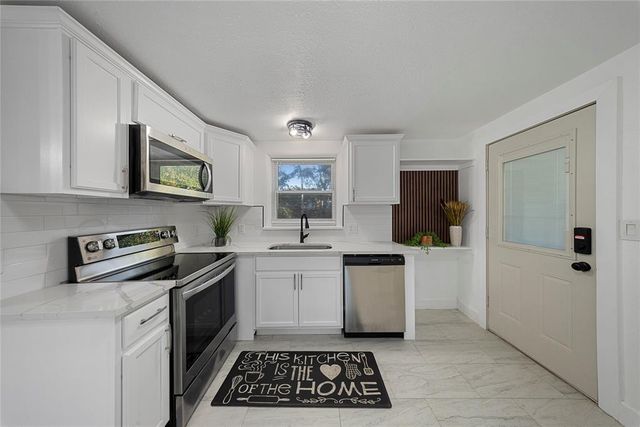 2421 NW 18th Street, Oklahoma City, OK 73107