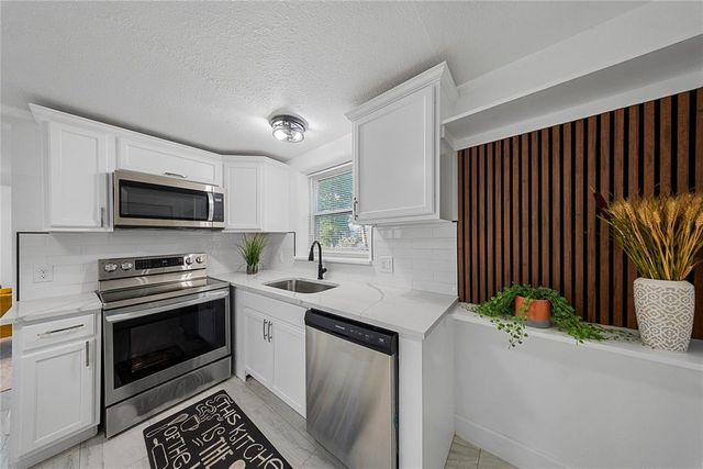 2421 NW 18th Street, Oklahoma City, OK 73107