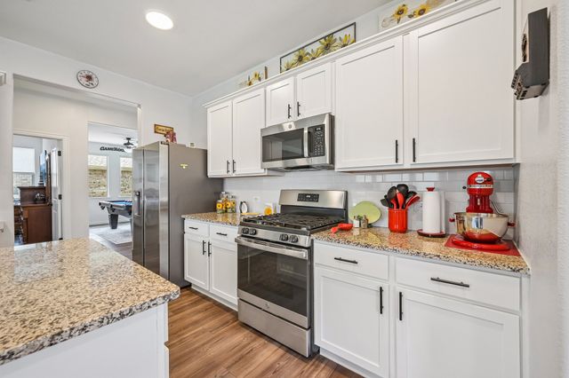 1702 River Crossing Drive, Anna, TX 75409