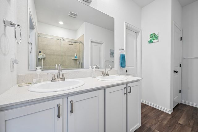 1702 River Crossing Drive, Anna, TX 75409