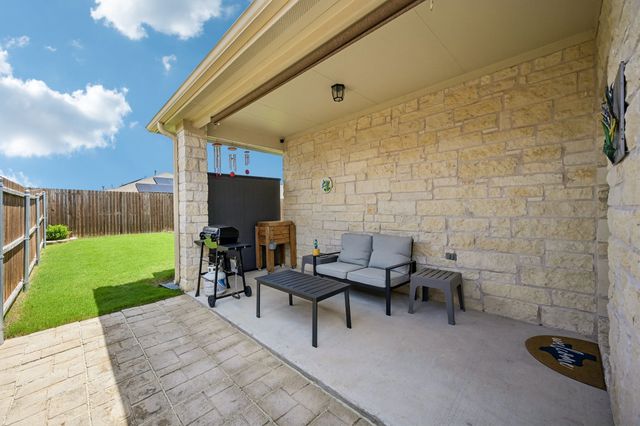 1702 River Crossing Drive, Anna, TX 75409