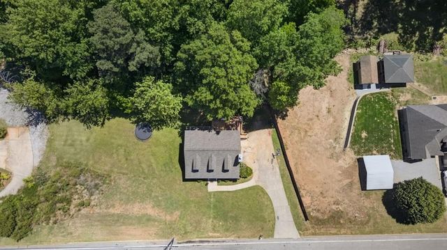 132 Sunrise Strip, Carrollton, GA 30117