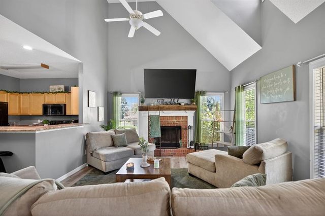 132 Sunrise Strip, Carrollton, GA 30117