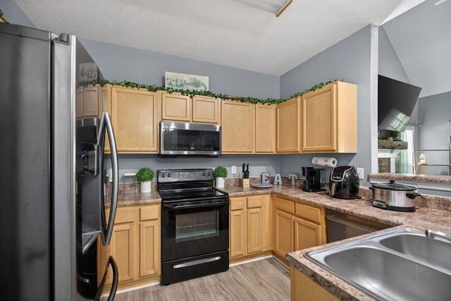 132 Sunrise Strip, Carrollton, GA 30117