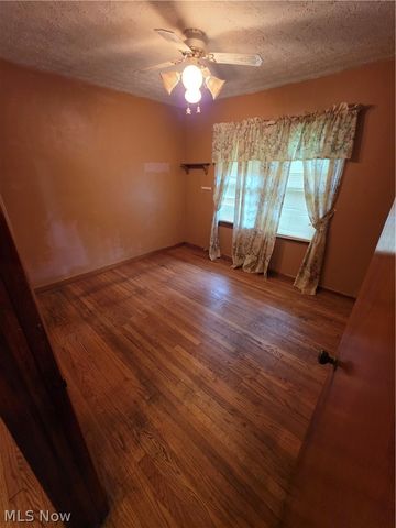 490 Bonshire Road, Akron, OH 44319