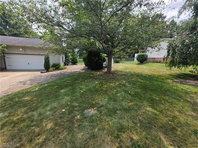 490 Bonshire Road, Akron, OH 44319
