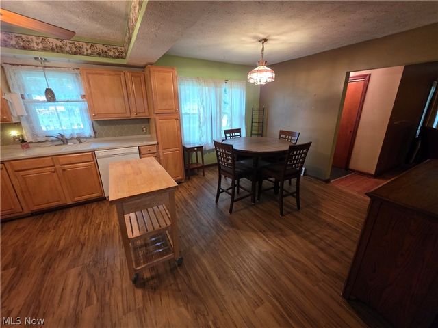 490 Bonshire Road, Akron, OH 44319