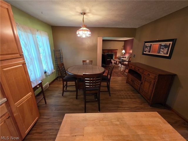 490 Bonshire Road, Akron, OH 44319