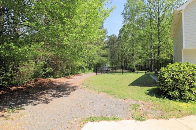 192 Deerfield Drive, Hiram, GA 30141