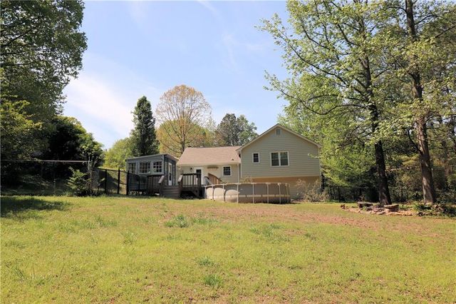 192 Deerfield Drive, Hiram, GA 30141