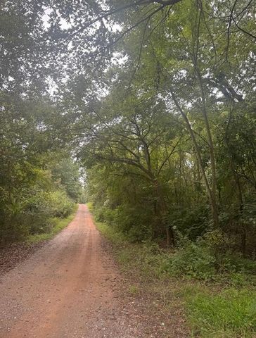 15 E Comanche Road, Norman, OK 73026