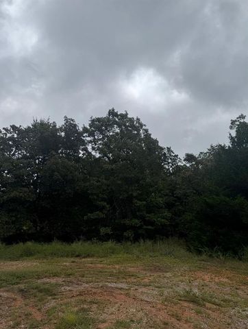 15 E Comanche Road, Norman, OK 73026