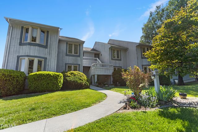 100 Wonderland Drive 5d, Abingdon, VA 24211