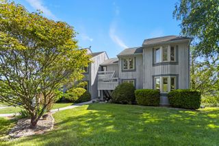 100 Wonderland Drive 5d, Abingdon, VA 24211