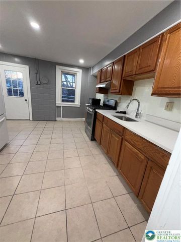 812 Wyandotte Street, Bethlehem City, PA 18015