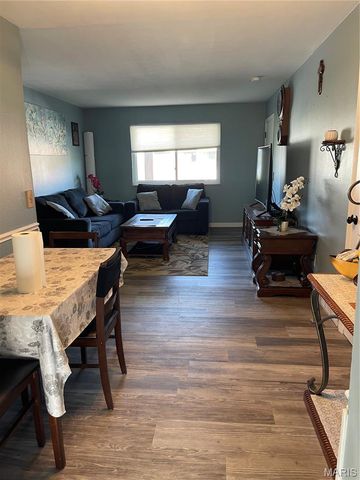 7916 Camelot Lane 4, Crestwood, MO 63123