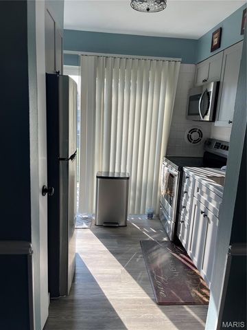 7916 Camelot Lane 4, Crestwood, MO 63123