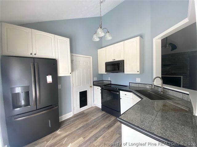 5715 Walkabout Road, Hope Mills, NC 28348