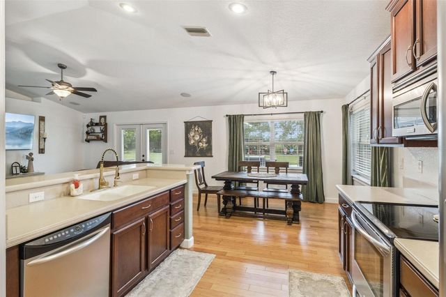 214 MOUNTAIN DRIVE, Babson Park, FL 33827