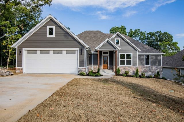 19 Nairn Lane, Bella Vista, AR 72715