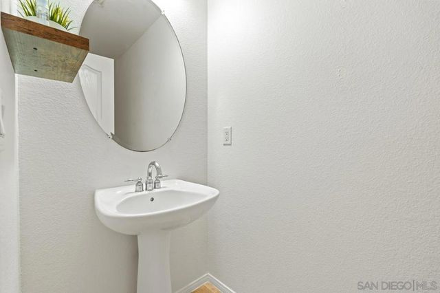 6203 Verda, San Diego, CA 92130