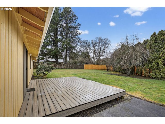 17363 Sw WASHINGTON Ct, Beaverton, OR 97078