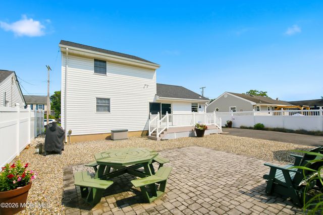 1209 Barton Avenue, Point Pleasant, NJ 08742