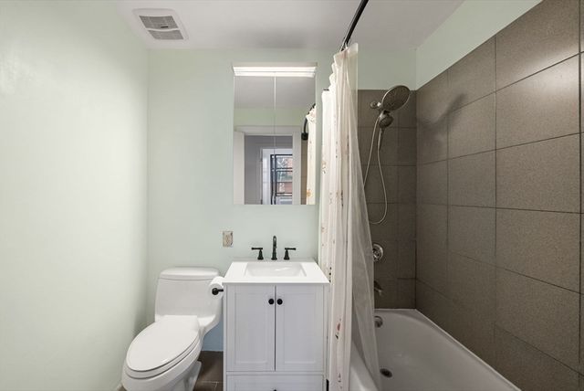 370 Columbus Ave B, Boston, MA 02116