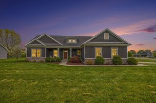 4001 Fox Woods Road, St. Joseph, MI 49085