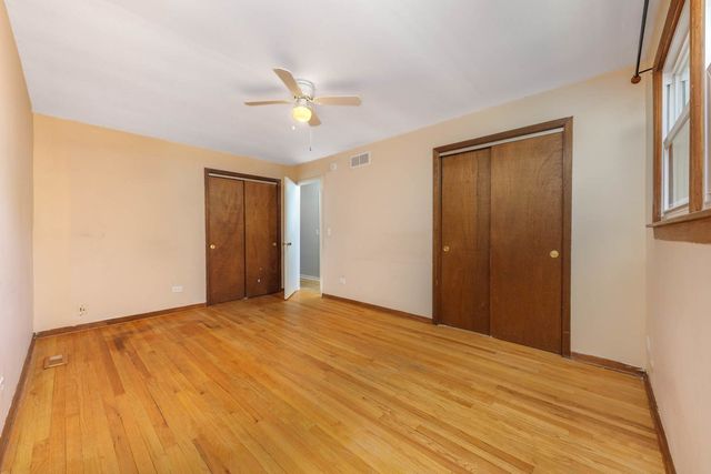 1403 E Lowden Avenue, Wheaton, IL 60189