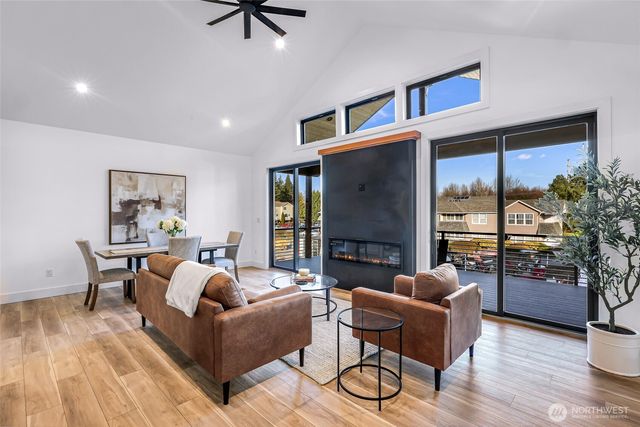 220 Skipping Stone Loop, Lynden, WA 98264