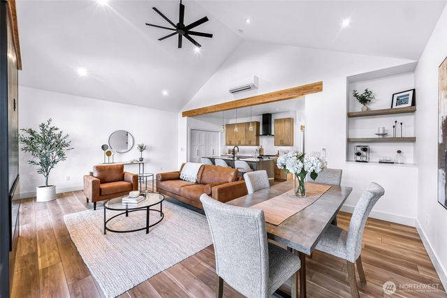 220 Skipping Stone Loop, Lynden, WA 98264