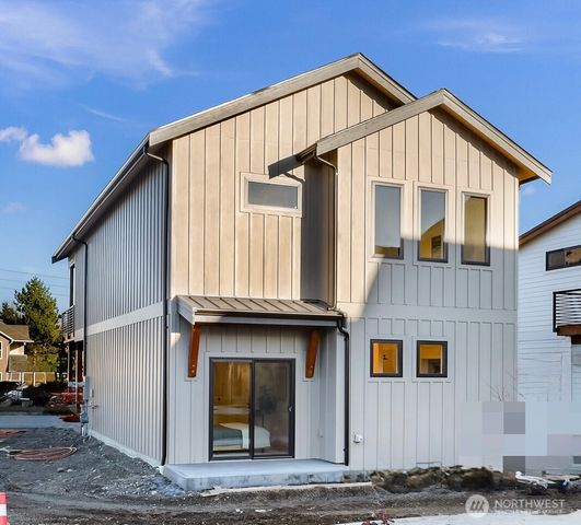 220 Skipping Stone Loop, Lynden, WA 98264