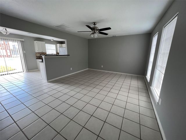 7931 Catalpa Street, Texas City, TX 77591