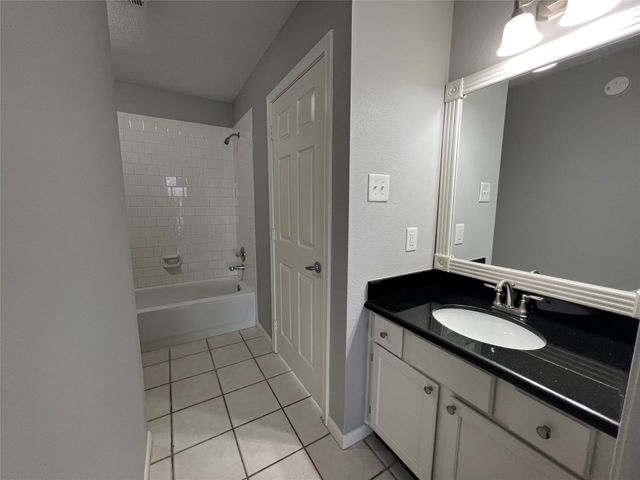 7931 Catalpa Street, Texas City, TX 77591