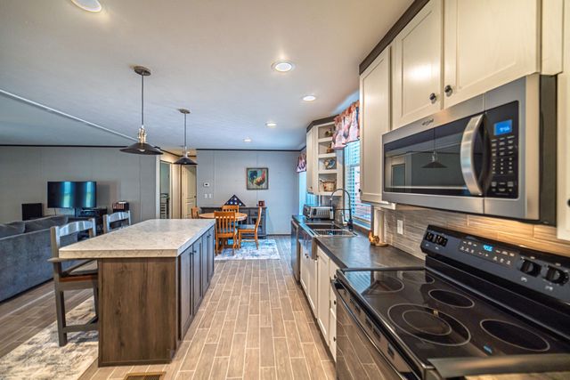 3150 Key Drive, Paducah, KY 42003