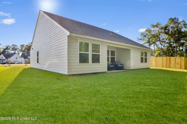 6304 Annie Cove, Ocean Springs, MS 39564