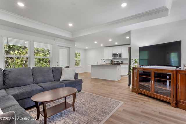 6304 Annie Cove, Ocean Springs, MS 39564