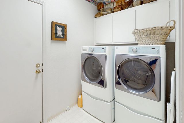 1335 Jamie Dr, Yuba City, CA 95993