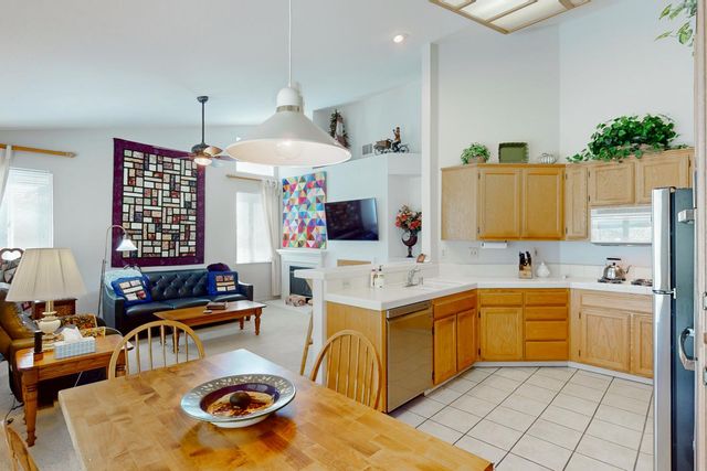 1335 Jamie Dr, Yuba City, CA 95993