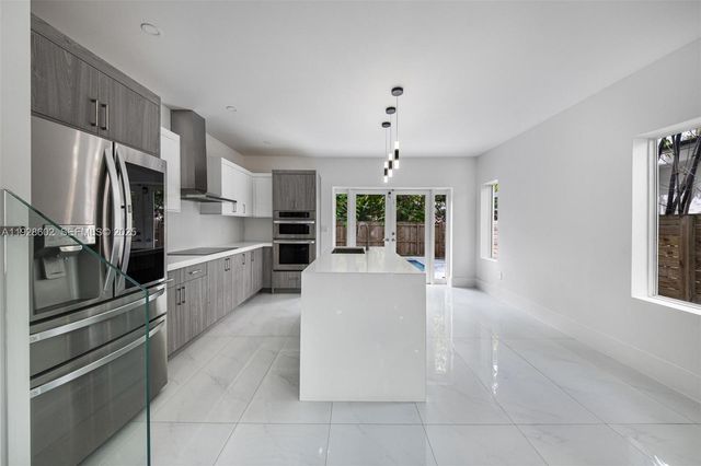 3142 Carter St 3142, Miami, FL 33133